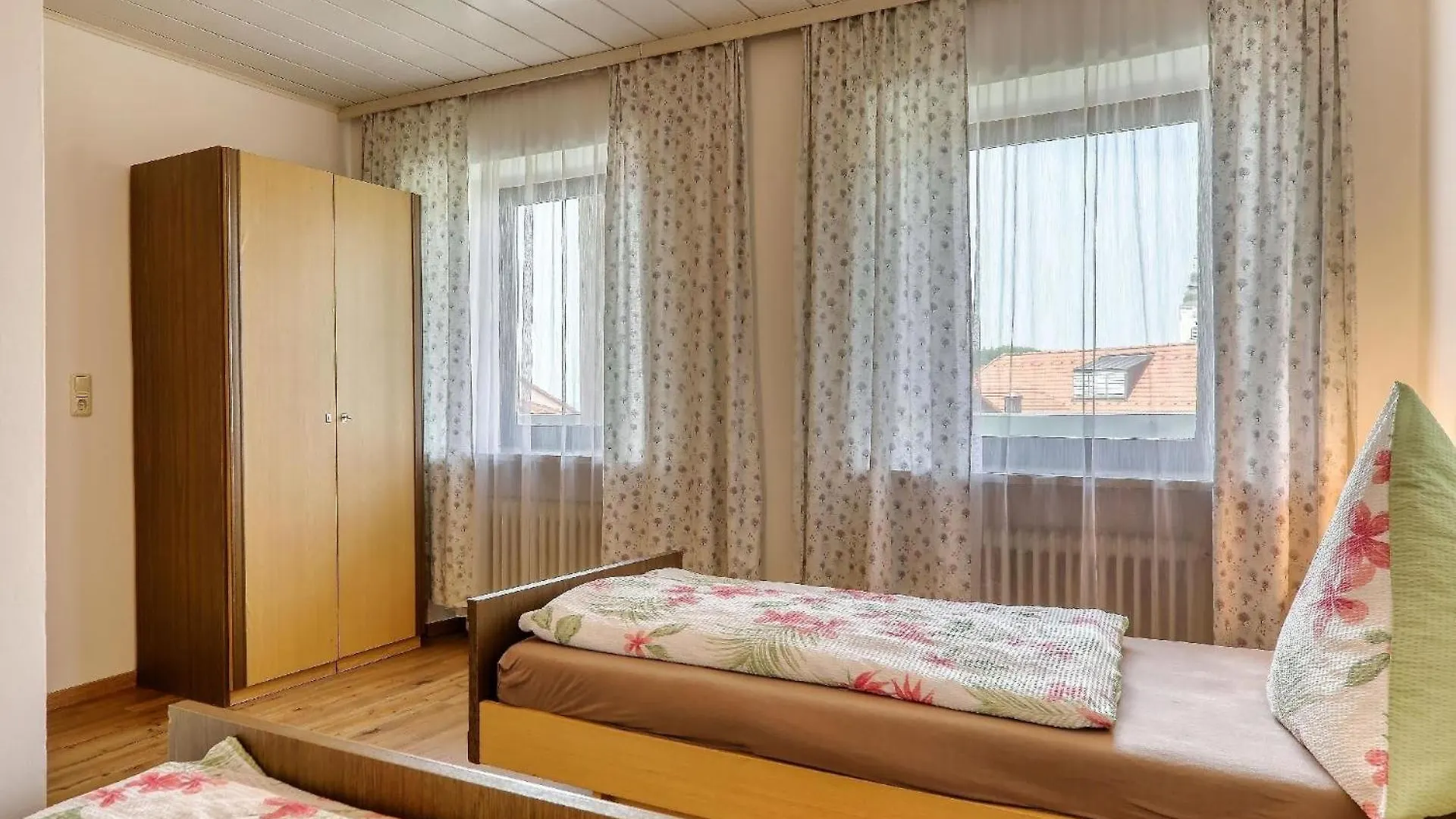 Ferienhaus Fuer Familien Und Gruppen Sankt Oswald-Riedlhuette Semesterbostad